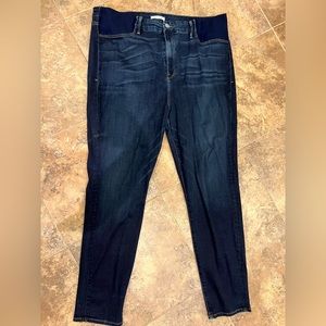 Good American maternity jeans